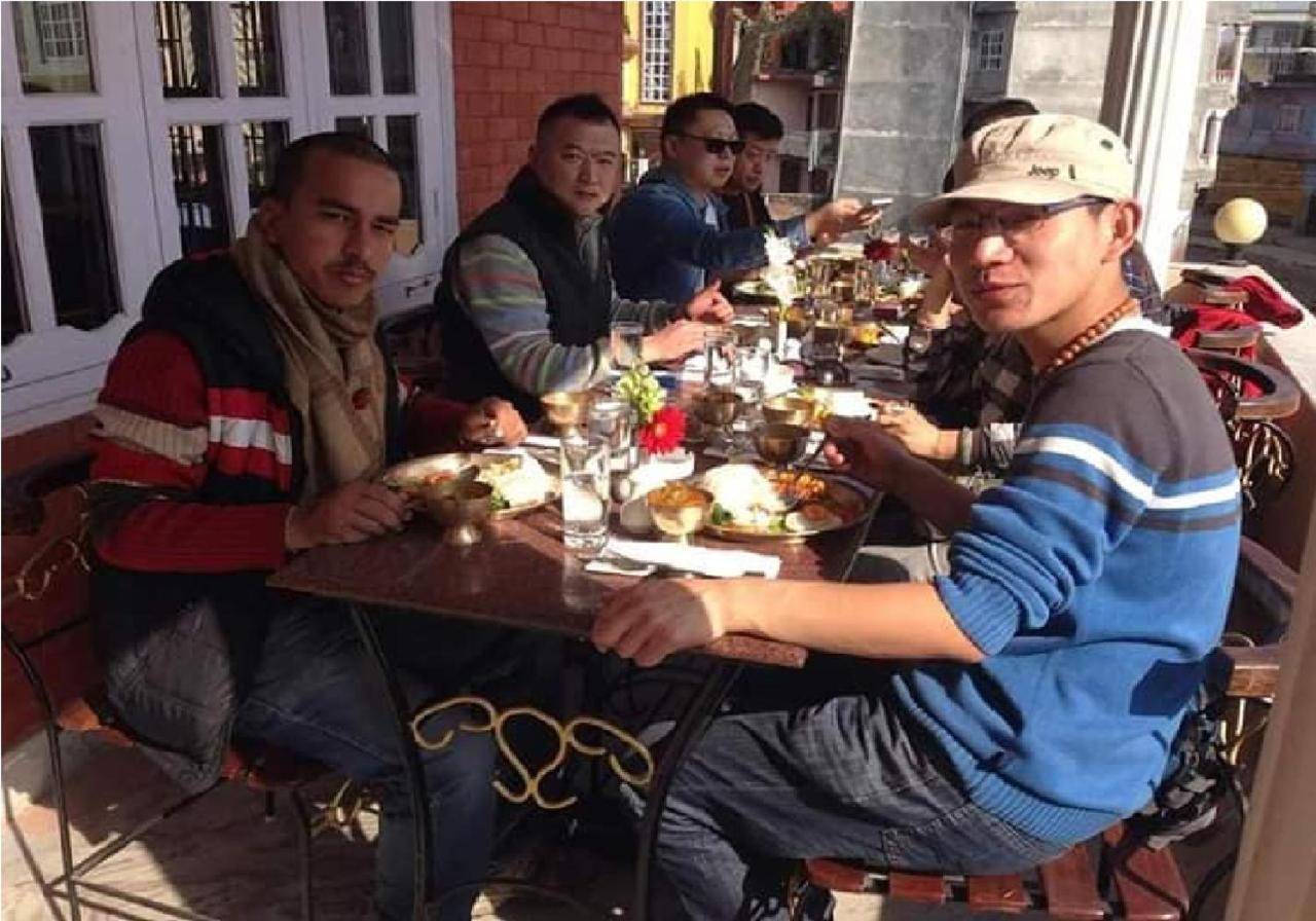 Chef House Resort Kathmandu Exteriör bild